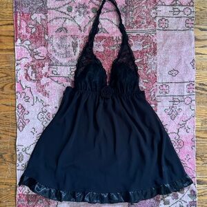 Y2K La SENZA Black Lace Halter Chemise with satin trim - size M